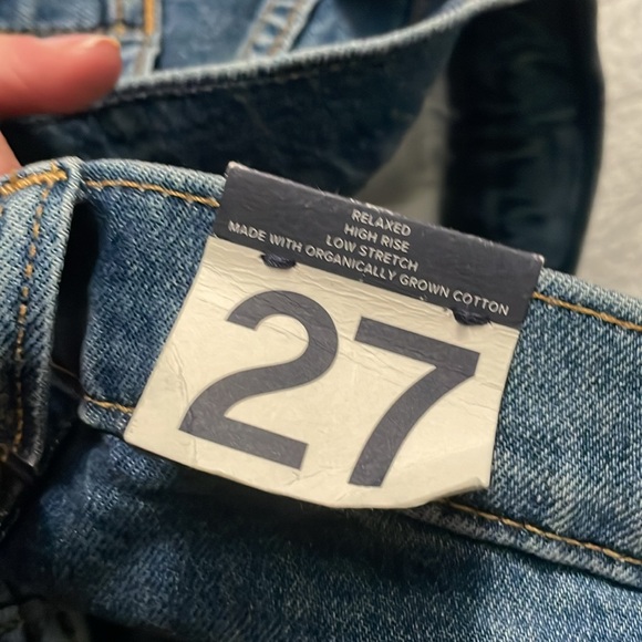 NWTs gap jeans - Picture 4 of 4
